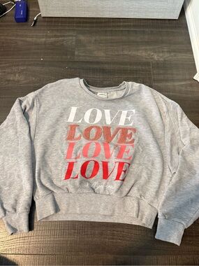 ONLY Gray Crewneck Sweatshirt with Stacked Red LOVE Graphic